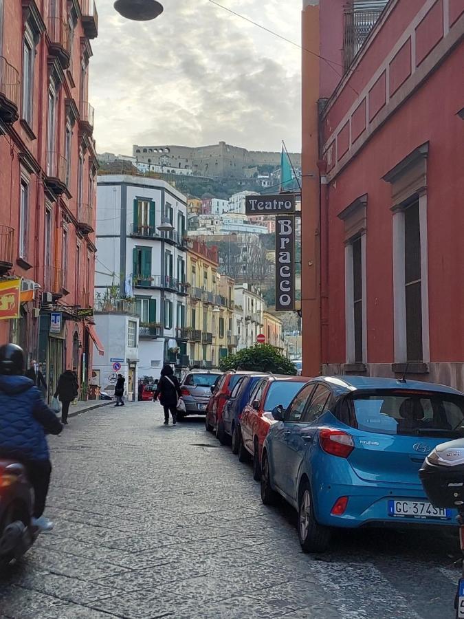 A Due Passi Da Dante Deluxe Villa Napels Buitenkant foto